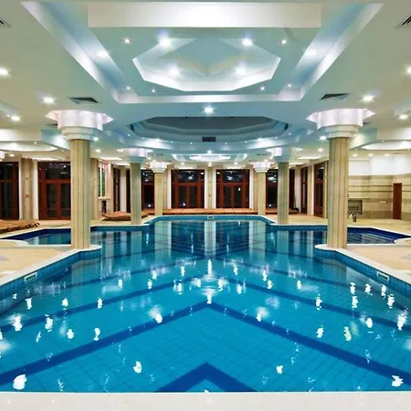 Hotel Emerald & 5*